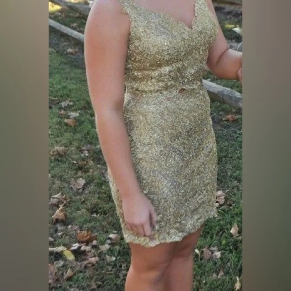 Sherri Hill Gold Mini Dress - Picture 4 of 11